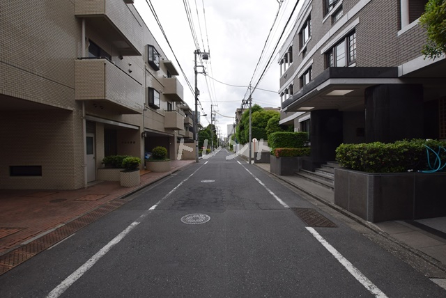 神楽坂南町ハウス