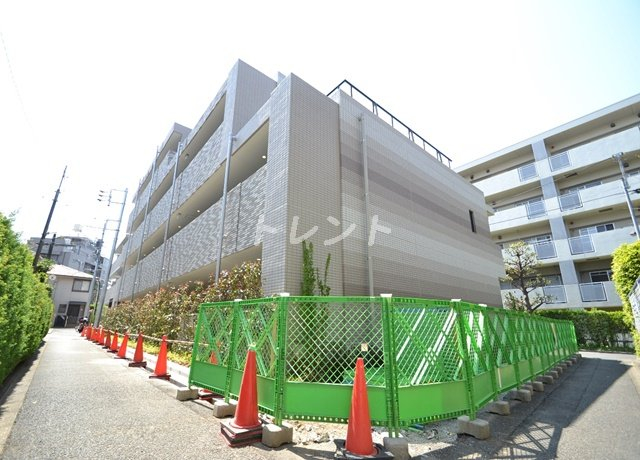 ディップス高田馬場駅前【DIPS高田馬場駅前】