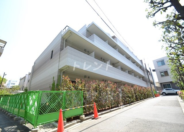 ディップス高田馬場駅前【DIPS高田馬場駅前】