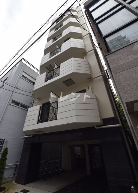 サンタバレー浅草橋