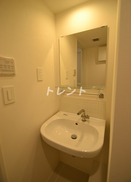 ルクレ東新宿-405