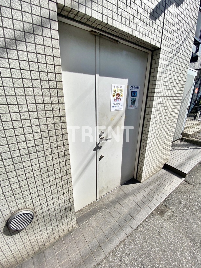 プラウドフラット新宿河田町-301