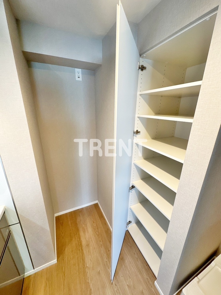 エムレジデンス中野坂上-307