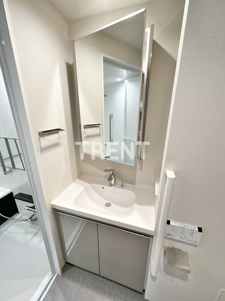 エムレジデンス中野坂上-307