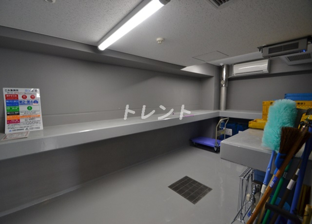 ウエリスアーバン中野坂上-318