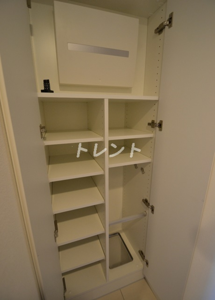 ウエリスアーバン中野坂上-318