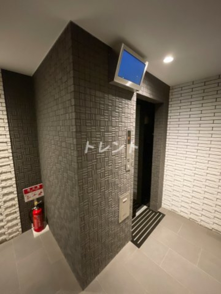 グラントゥルース本郷-702