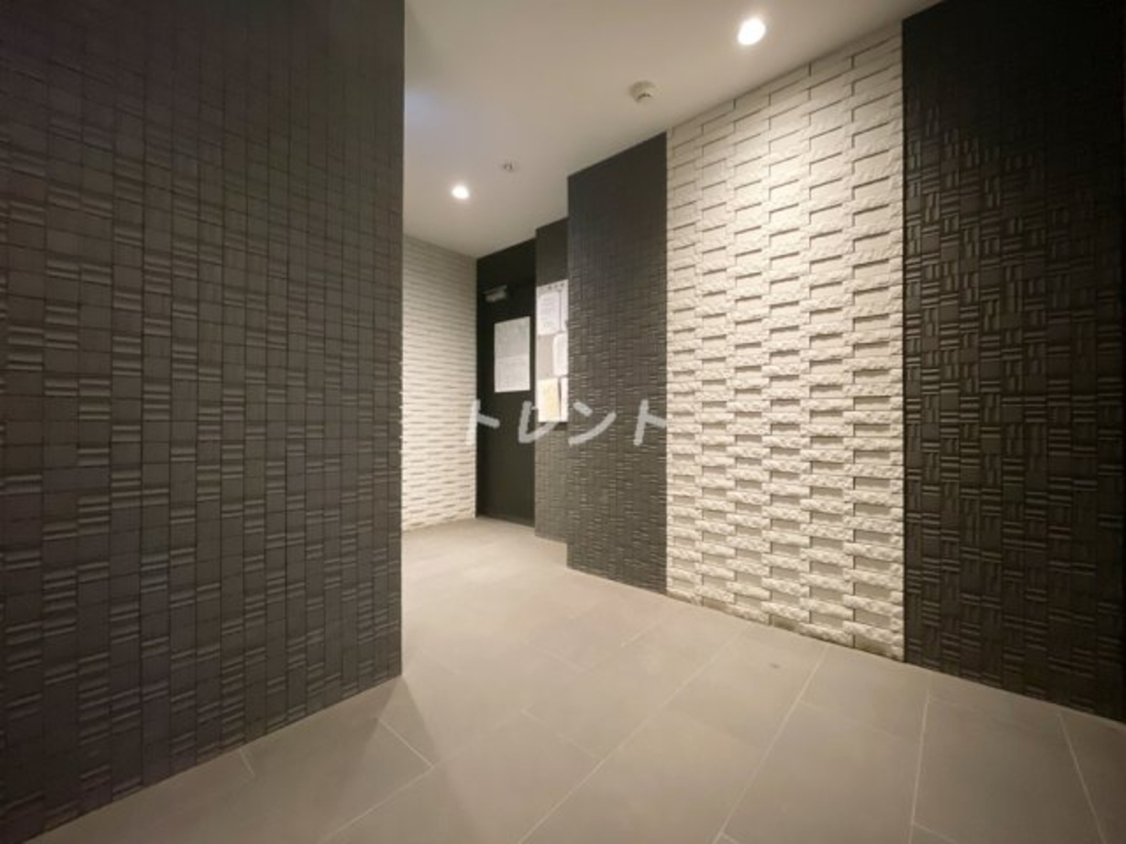 グラントゥルース本郷-702