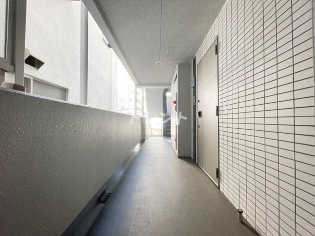 グラントゥルース本郷-702