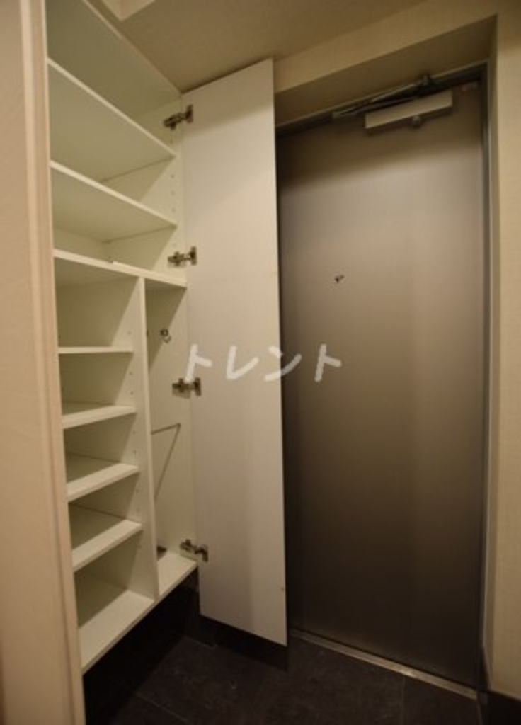 グラントゥルース本郷-702