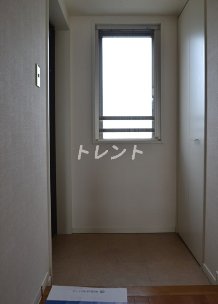 コンフォリア新宿御苑Ⅱ-1305