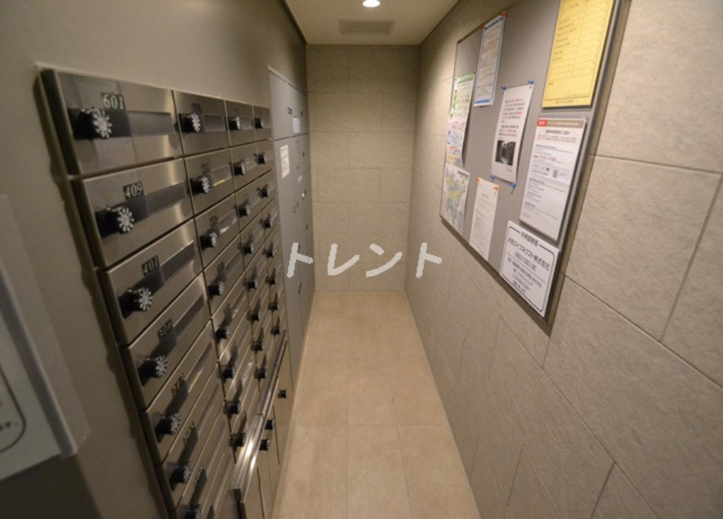 メゾンカルム市谷仲之町-108